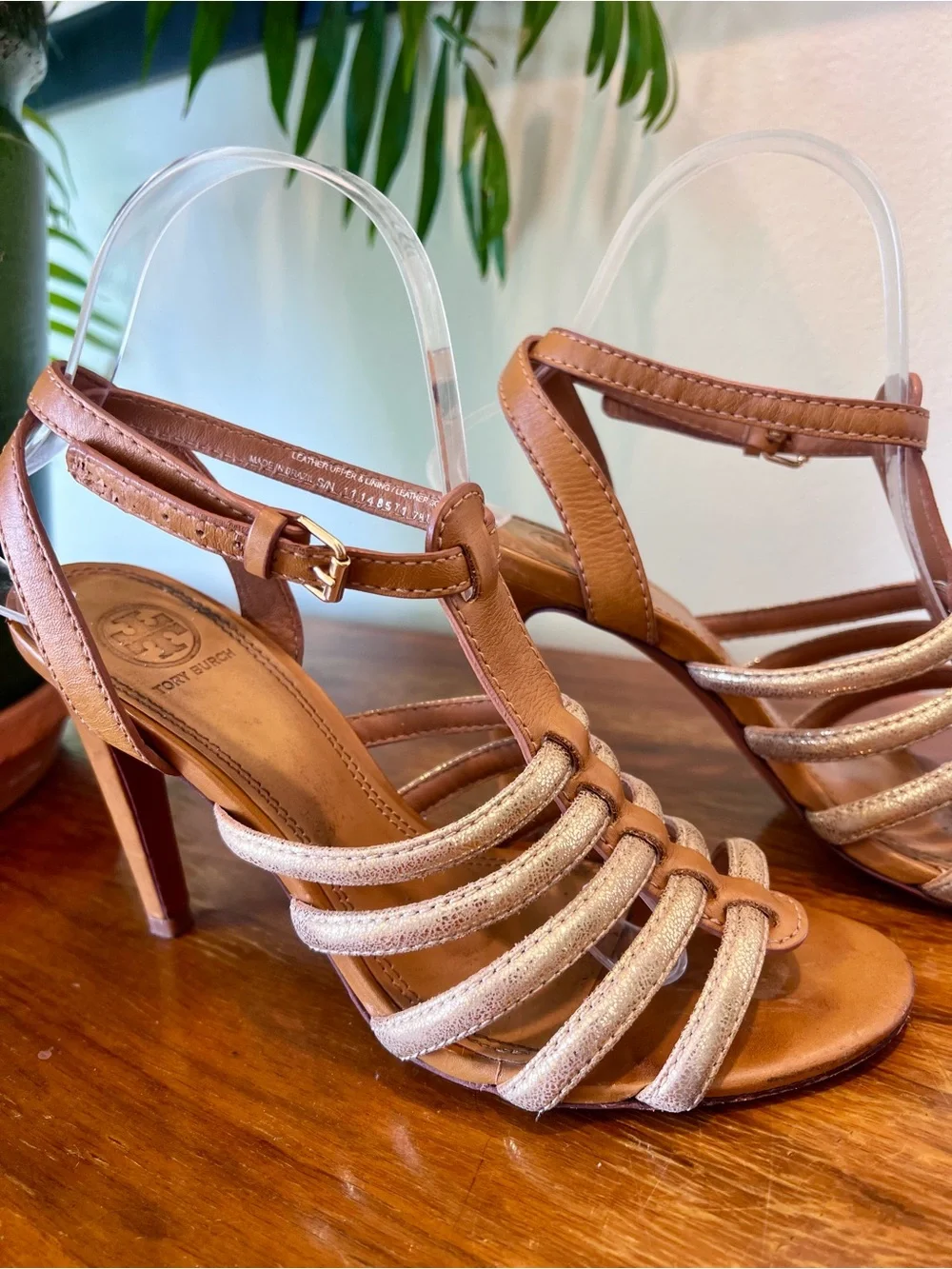 Tory Burch tory burch